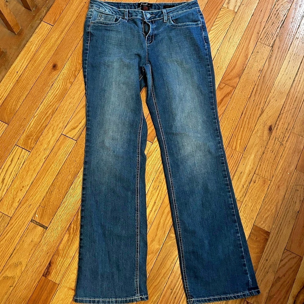 Earl Womens Jeans‎ Size 10 Blue Bootcut Mid Rise Embroidered  32x32  T57-30